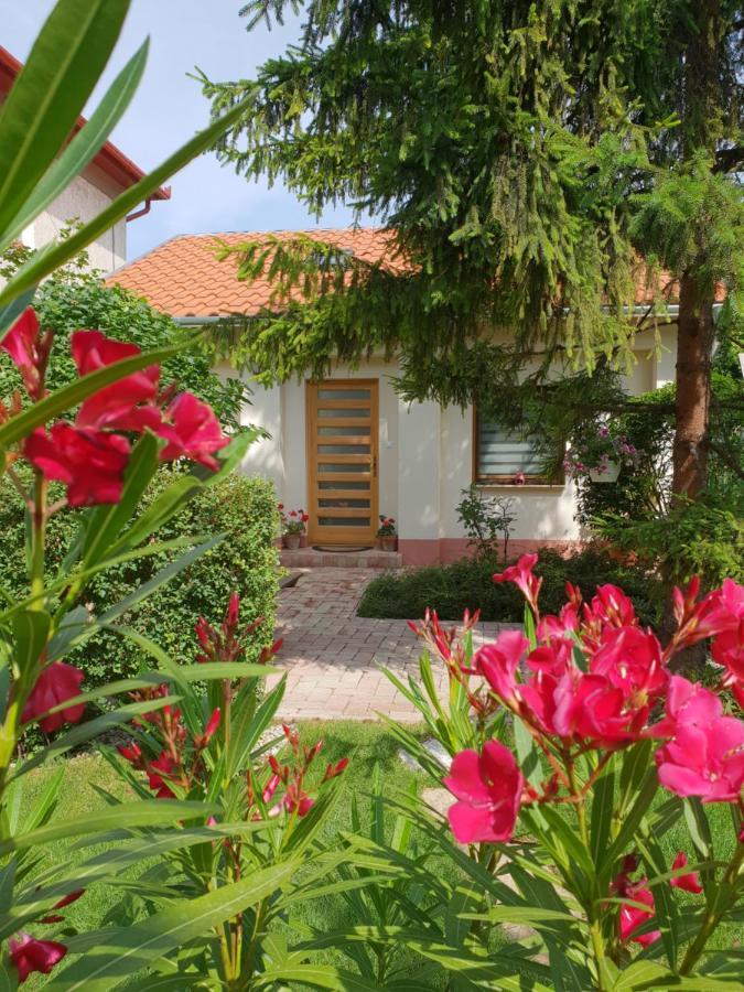 Fuered Deluxe Garden Apartment Balatonfüred Eksteriør billede
