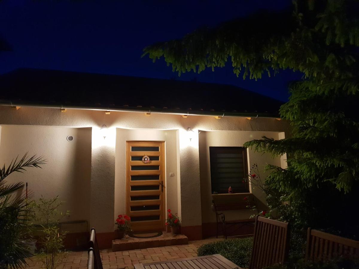 Fuered Deluxe Garden Apartment Balatonfüred Eksteriør billede